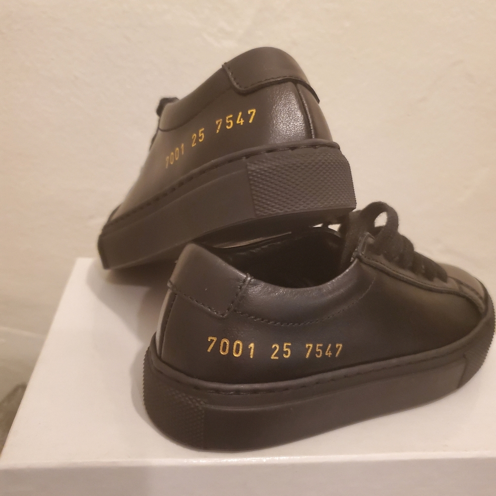 Common Projects Kids Sneakers in Black.